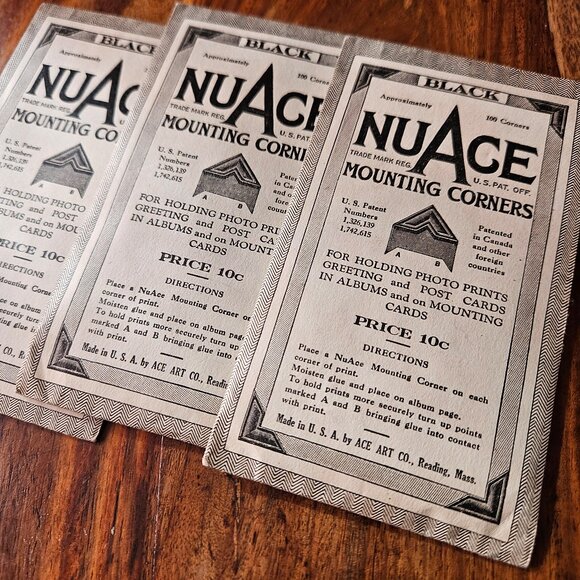 Vintage 40s 50s Black Mounting Corners NuAce 600 and Unused Snapshot Album - Picture 2 of 4